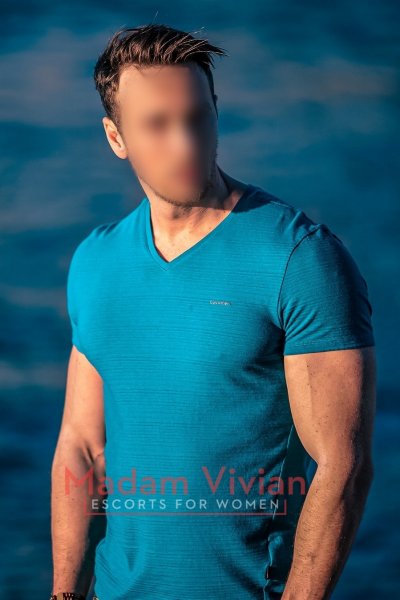 Max is an elite luxury male escort 